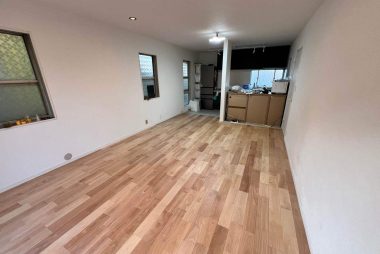 「青葉区M様邸　3社相見積もりで矢田建設が選ばれた理由。〜営業マンには真似できない『無垢材』の施工技術〜」