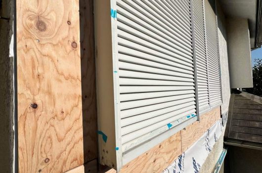 「青葉区M様邸 3社相見積もりで矢田建設が選ばれた理由。〜営業マンには真似できない『無垢材』の施工技術〜」